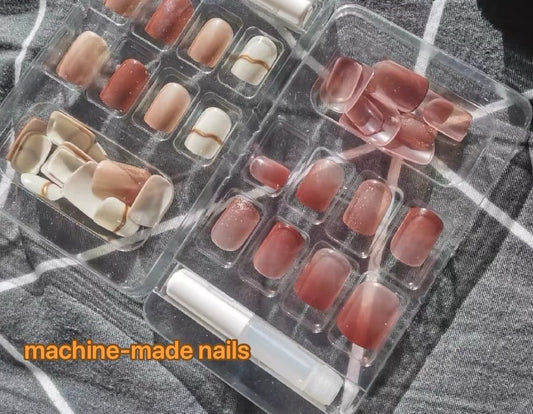 Handmade vs. Machine-Made: The Nail Art Battle You Need to Know! - ByskireNail