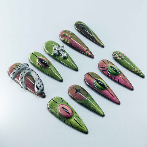 Demon Queen Handmade Stiletto Nails 11009 - ByskireNail
